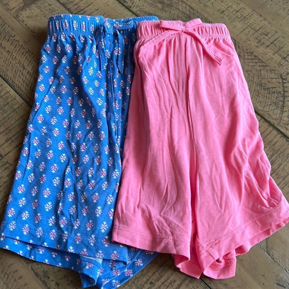 ⭐️3/$30⭐️ Women’s pyjama shorts - set of two